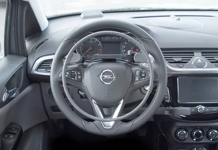 906gv-push-to-turn-steering-wheel-acceleration-ring-2.jpg