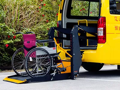 accessible-public-welfare-travel-service-2.jpg
