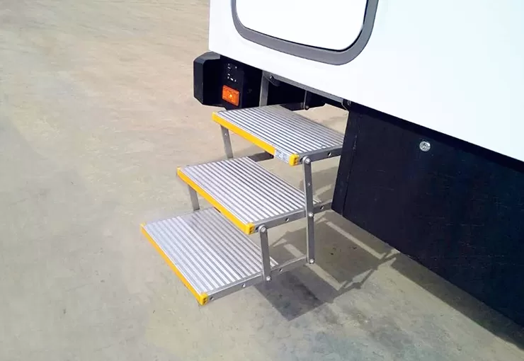 es-f-t-series-electric-trible-folding-step-2.jpg