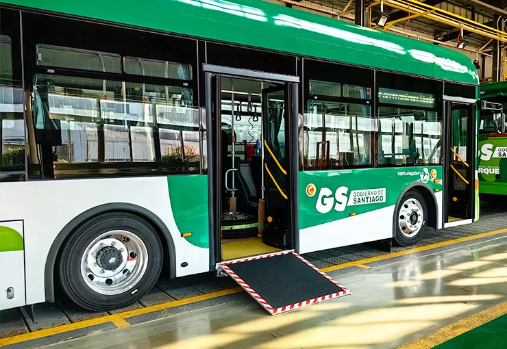 ewr-l-electric-wheelchair-ramp-6.jpg
