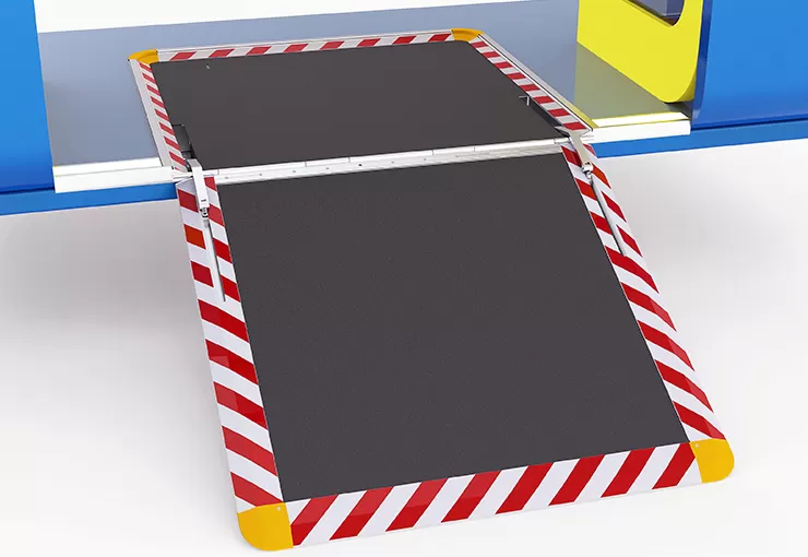 fewr-n-electric-wheelchair-ramp-4.jpg