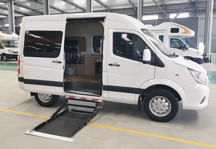 mini-uvl-wheelchair-lift-6.jpg