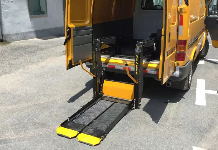 wl-d-880s-wheelchair-lift-3.jpg
