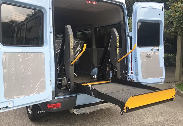 wl-d-880u-wheelchair-lift-3.jpg