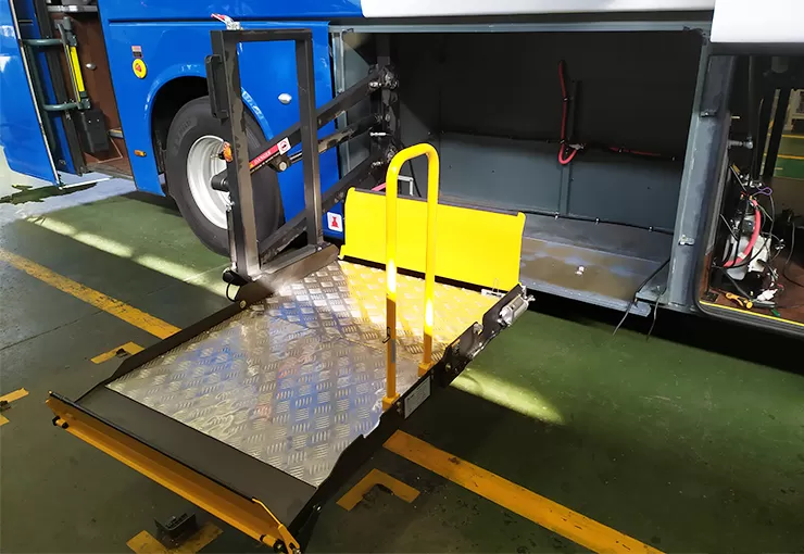 wl-t-1600-wheelchair-lift-2.jpg