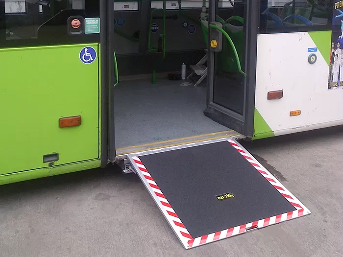 Working Principle of Bus Wheelchair Ramps