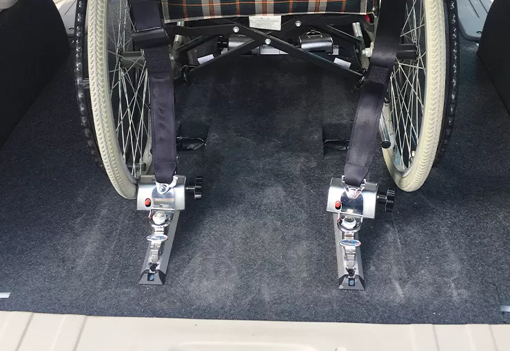 x-801-1-wheelchair-restraint-system-5.jpg