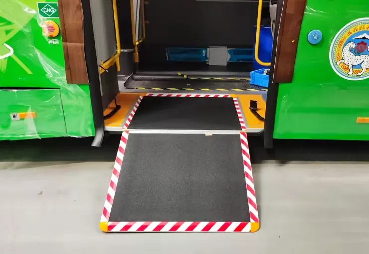 FMWR-N Manual Wheelchair Ramp